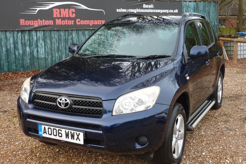 TOYOTA RAV-4