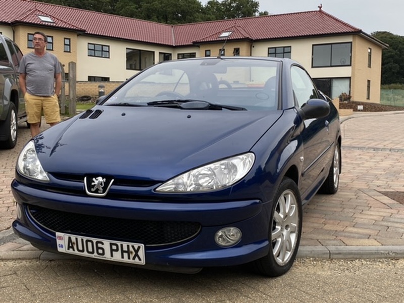 PEUGEOT 206