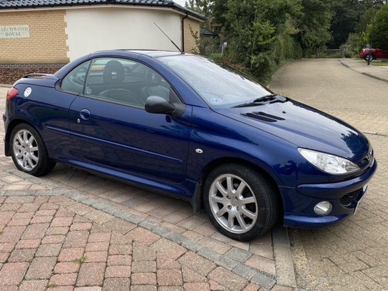 PEUGEOT 206