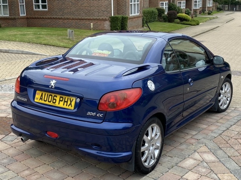 PEUGEOT 206